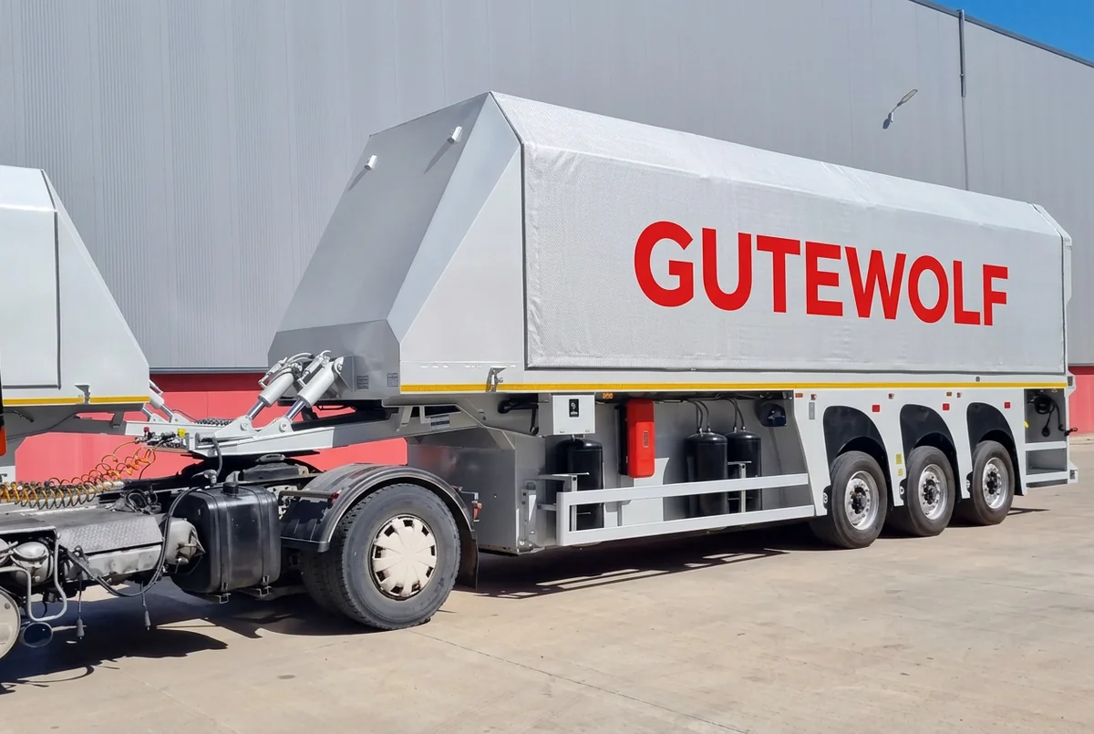 Полуприцеп стекловоз GuteWolf, передняя часть и сцепное устройство
